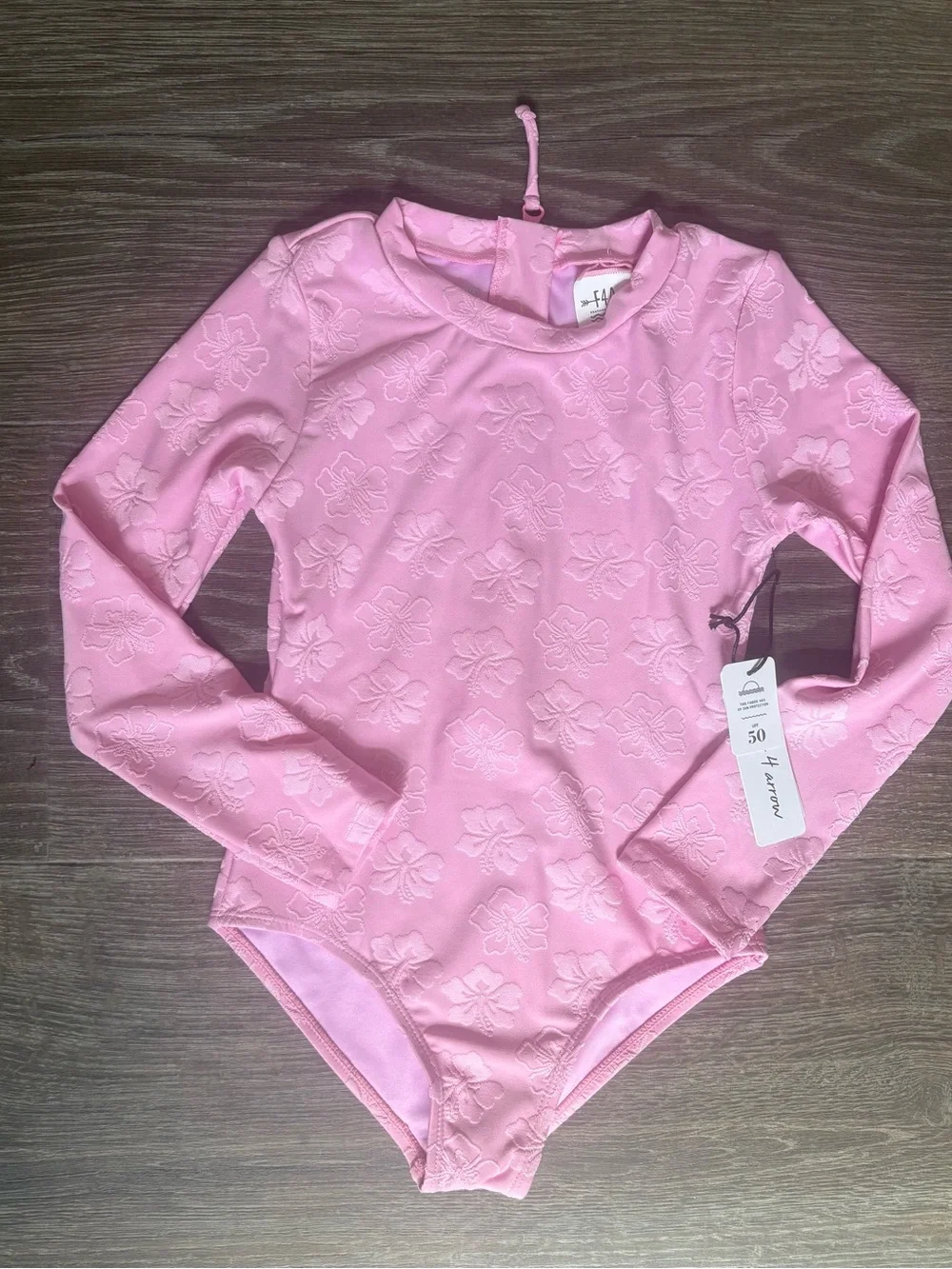 Feather 4 Arrow Wave Chaser Surf Suit - Sizw 8 NEW! Pop Pink